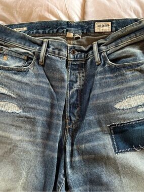 Todd Snyder Light Blue Washed Denim Jeans with Contrast Stitching